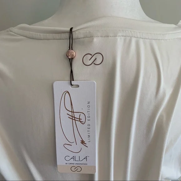 Calia Carrie Underwood Limited Edition Mesh 3/4 Length Sleeve Tee - Picture 4 of 11